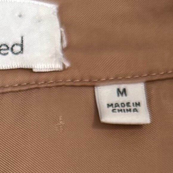 Aritzia Wilfred Peaufiner satin blouse in light copper - M - Picture 8 of 12